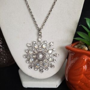 BRIGHTON Elegant Silver Floral Pendant Necklace
